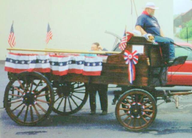 Benchfield Farms, Brass Rail Wagon